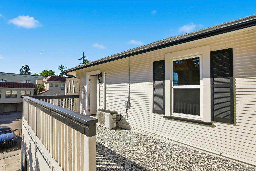 312 Brookes Avenue - Photo 1