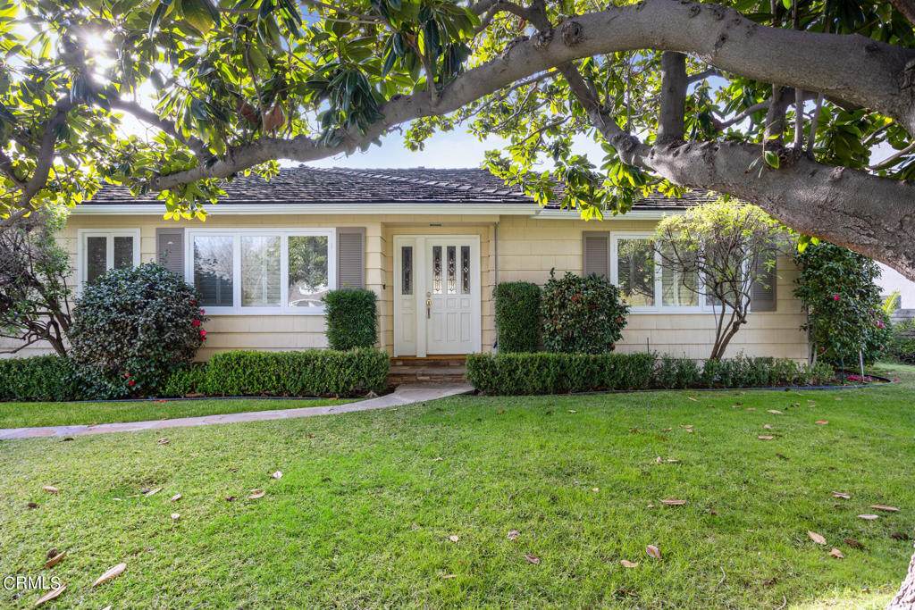 1455 Avonrea Road - Photo 1