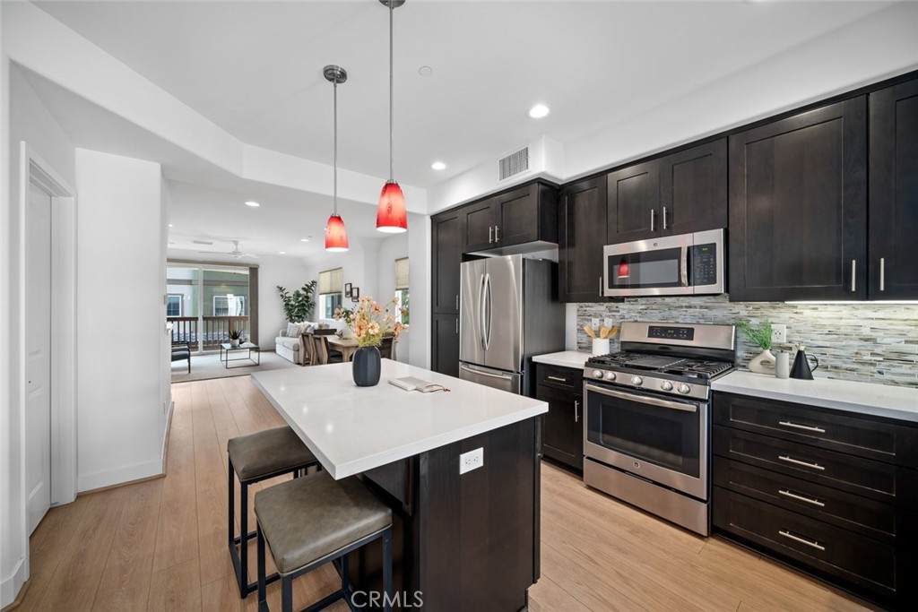 920 Bay Leaf - Photo 1