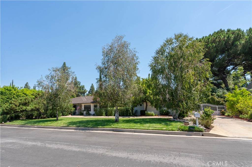 https://bt-photos.global.ssl.fastly.net/socal/orig_boomver_1_418193650-2.jpg