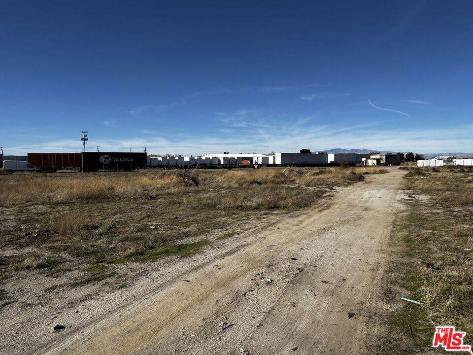 https://bt-photos.global.ssl.fastly.net/socal/orig_boomver_1_418206790-2.jpg
