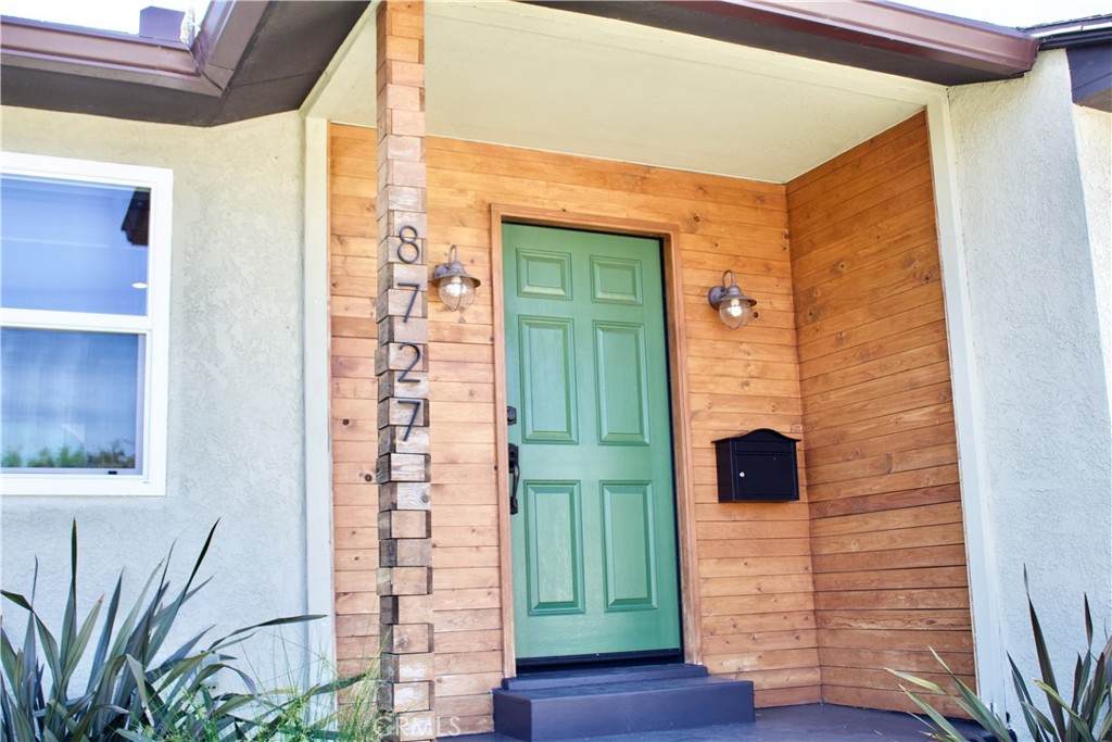 https://bt-photos.global.ssl.fastly.net/socal/orig_boomver_1_418209180-2.jpg
