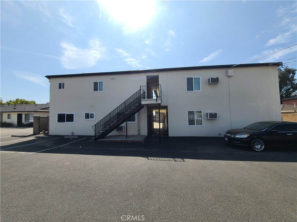 1248 Stoneridge - Photo 1