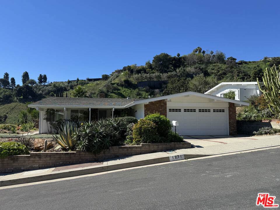 1271 El Hito Circle - Photo 1