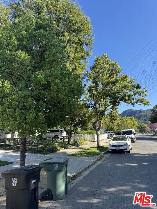 https://bt-photos.global.ssl.fastly.net/socal/orig_boomver_1_418266383-2.jpg
