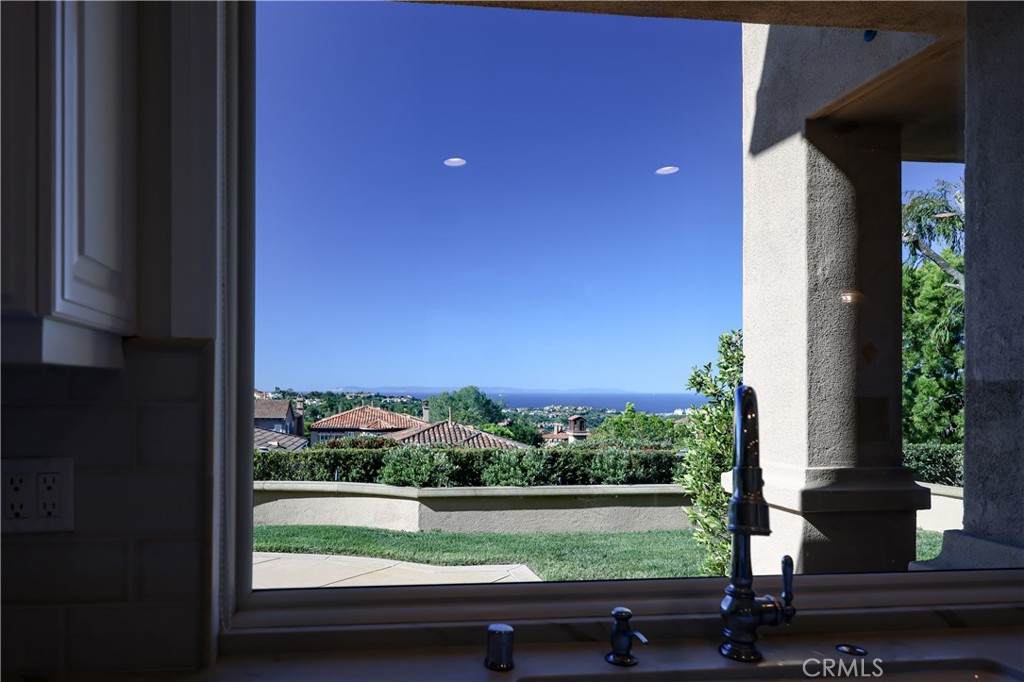 https://bt-photos.global.ssl.fastly.net/socal/orig_boomver_1_418393114-2.jpg