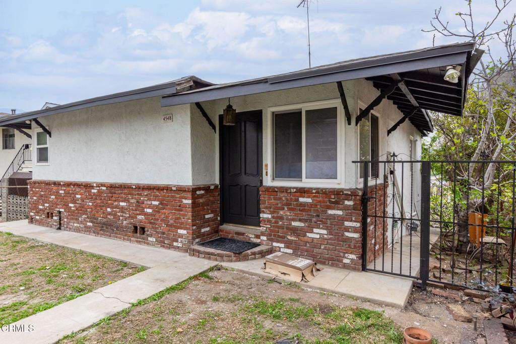 4548 Catalpa Street - Photo 1