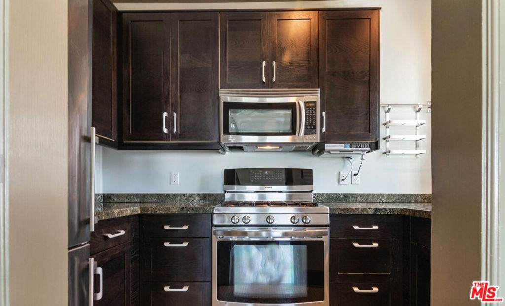 254 S Vendome - Photo 1