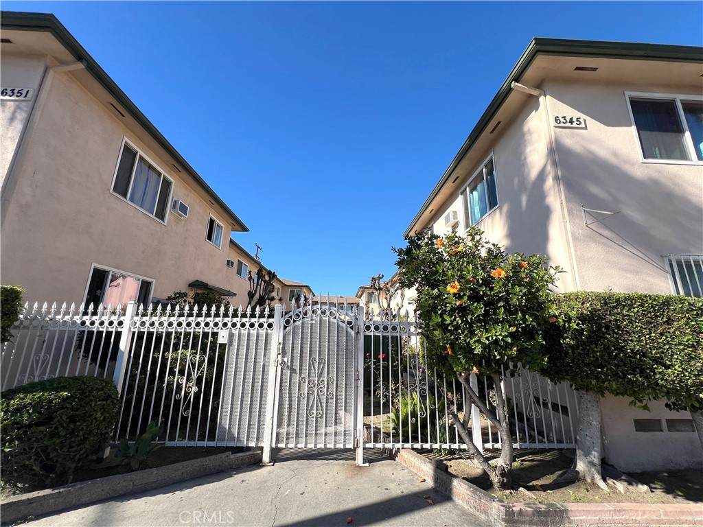 6345 Templeton Street - Photo 1