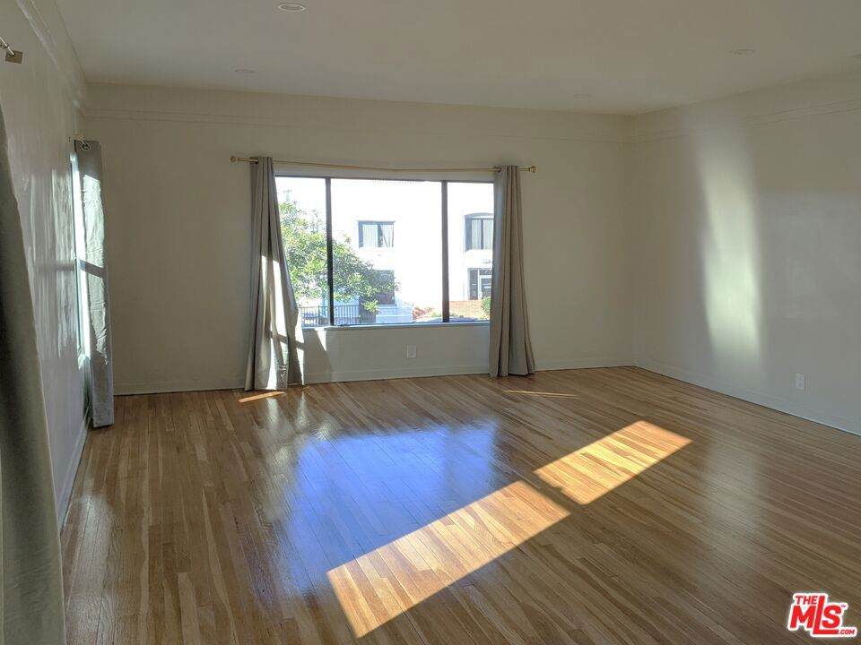 https://bt-photos.global.ssl.fastly.net/socal/orig_boomver_1_418504896-2.jpg