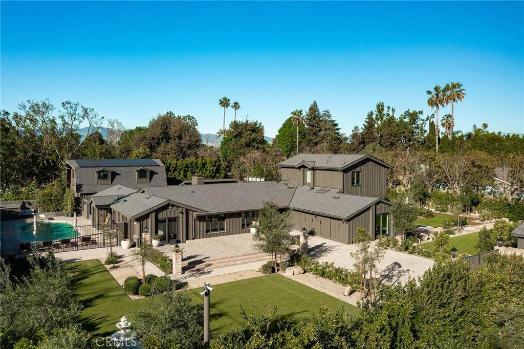 https://bt-photos.global.ssl.fastly.net/socal/orig_boomver_1_418532889-2.jpg
