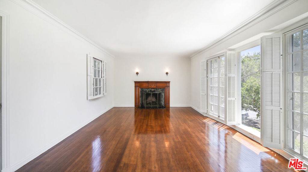 1274 Beverly Glen Boulevard - Photo 1