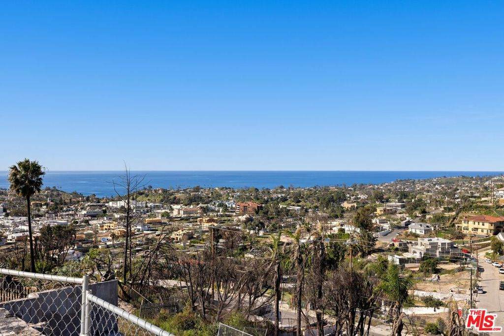 https://bt-photos.global.ssl.fastly.net/socal/orig_boomver_1_418650133-2.jpg