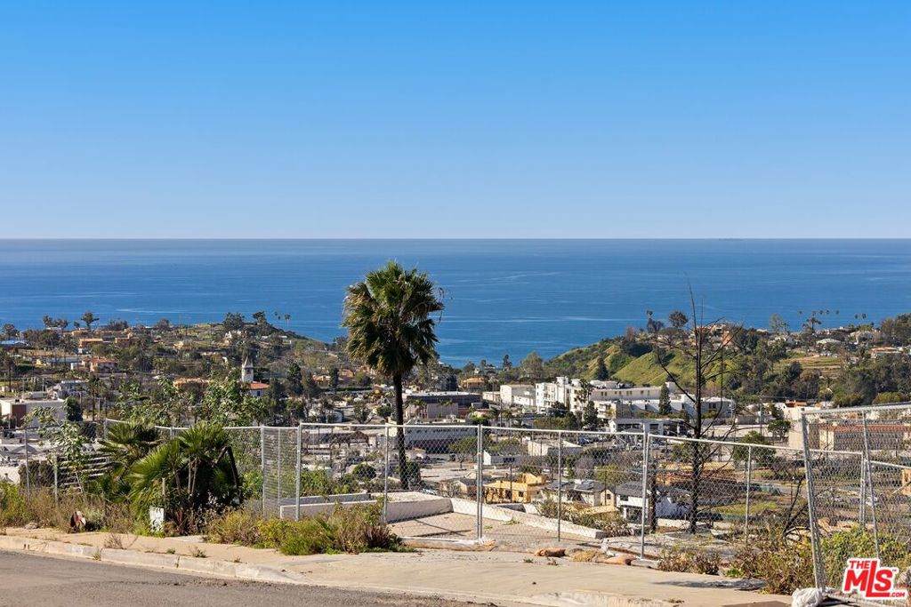 https://bt-photos.global.ssl.fastly.net/socal/orig_boomver_1_418650133-2.jpg