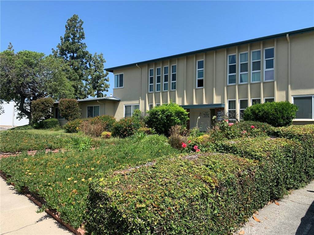1037 Portola - Photo 1