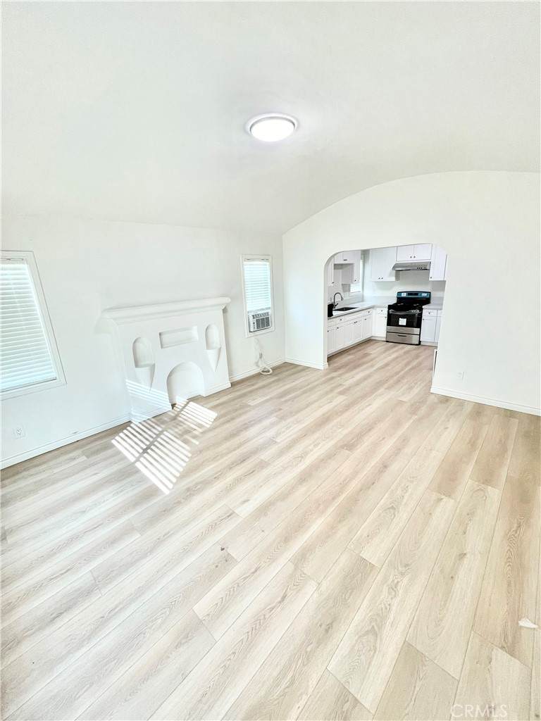 https://bt-photos.global.ssl.fastly.net/socal/orig_boomver_1_418711127-2.jpg