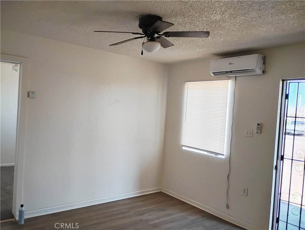 https://bt-photos.global.ssl.fastly.net/socal/orig_boomver_1_418711500-2.jpg
