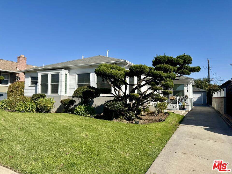 6122 Fairfax Avenue - Photo 1