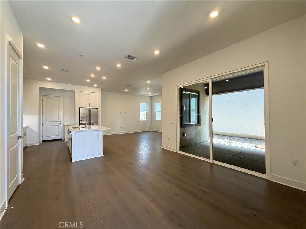 https://bt-photos.global.ssl.fastly.net/socal/orig_boomver_1_418726544-2.jpg