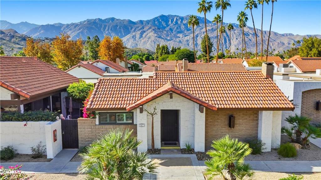 2367 Gene Autry - Photo 1
