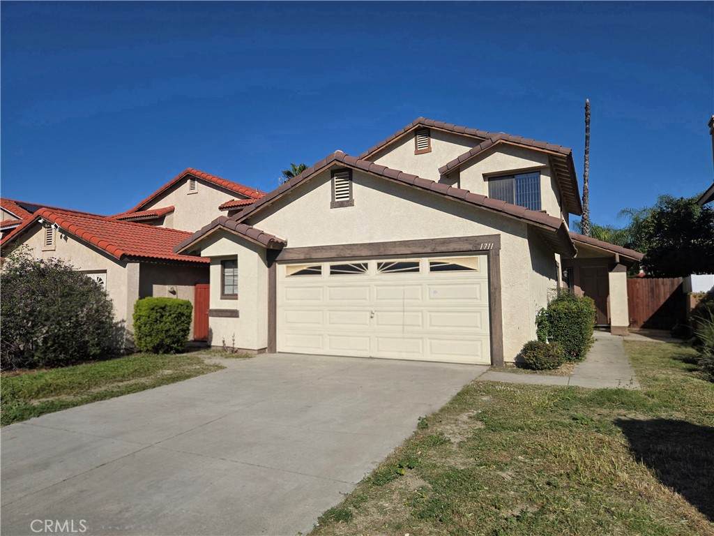 1711 Glenview Drive - Photo 1