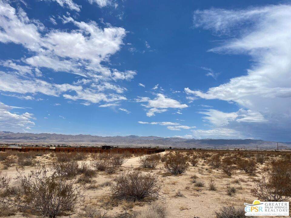 https://bt-photos.global.ssl.fastly.net/socal/orig_boomver_1_418831505-2.jpg