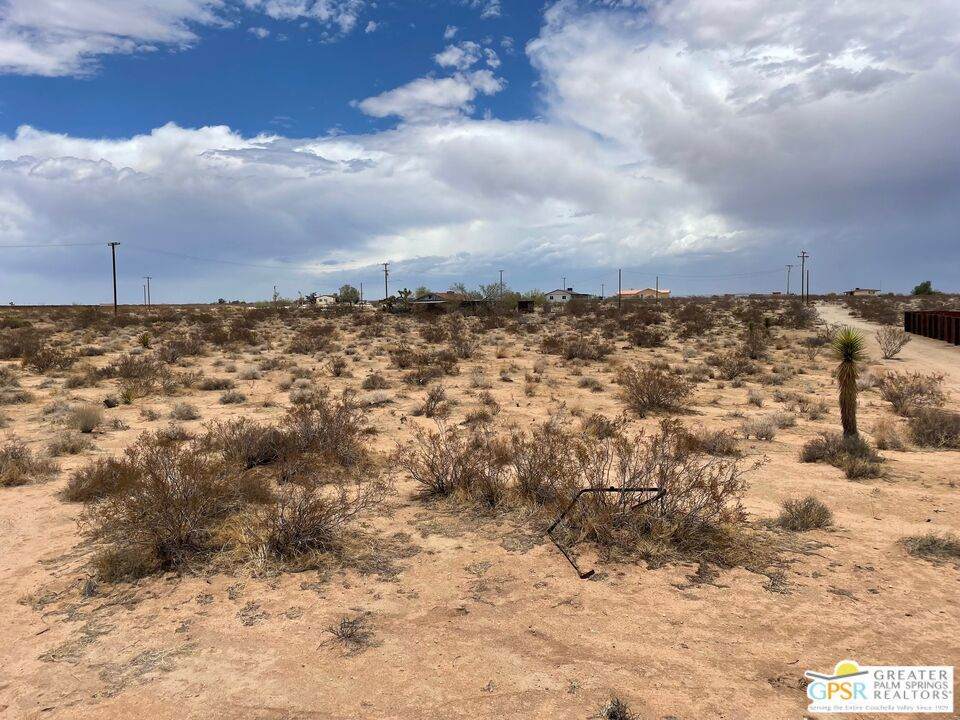 https://bt-photos.global.ssl.fastly.net/socal/orig_boomver_1_418832710-2.jpg