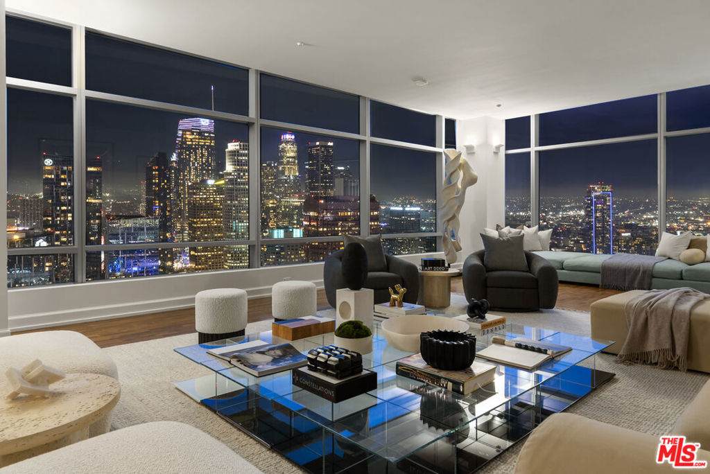 900 Olympic Boulevard - Photo 1