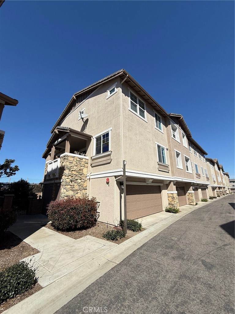 3037 Cole Grade - Photo 1