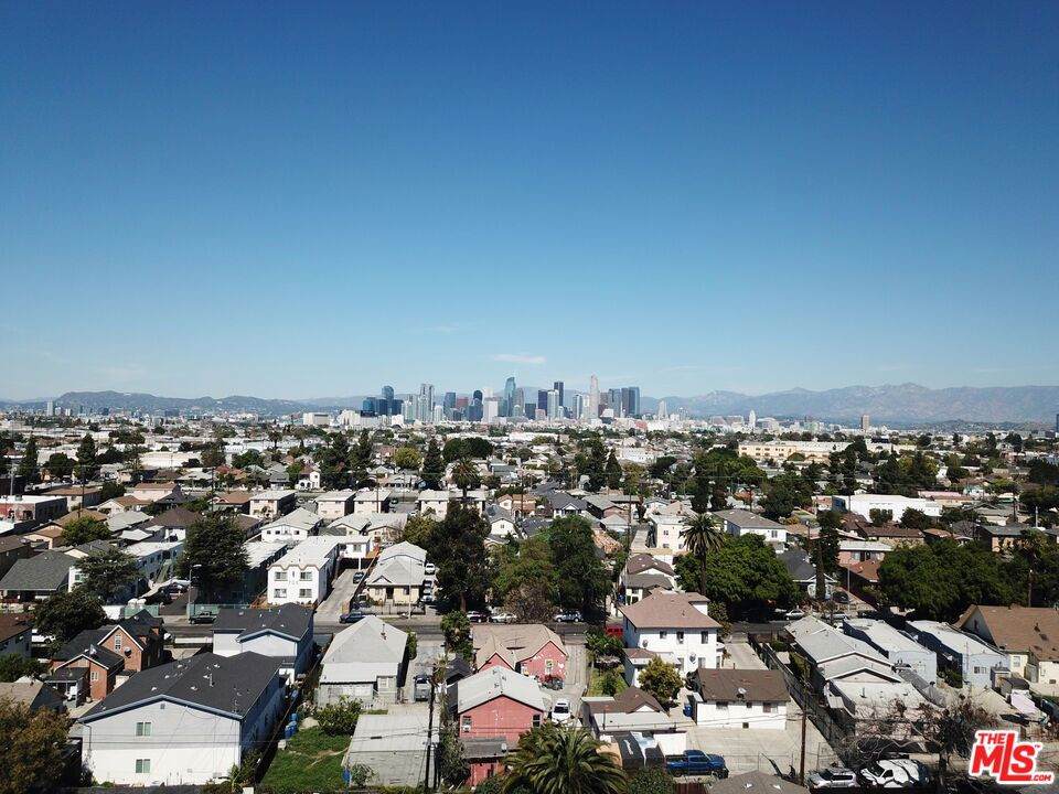 https://bt-photos.global.ssl.fastly.net/socal/orig_boomver_1_418864340-2.jpg