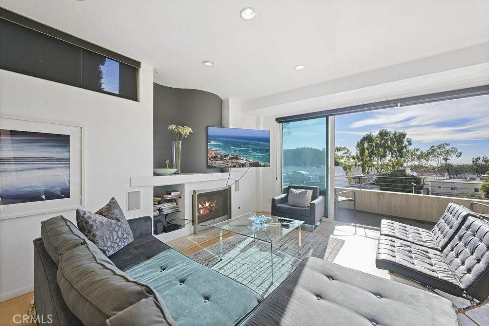 326 Loma Terrace - Photo 1
