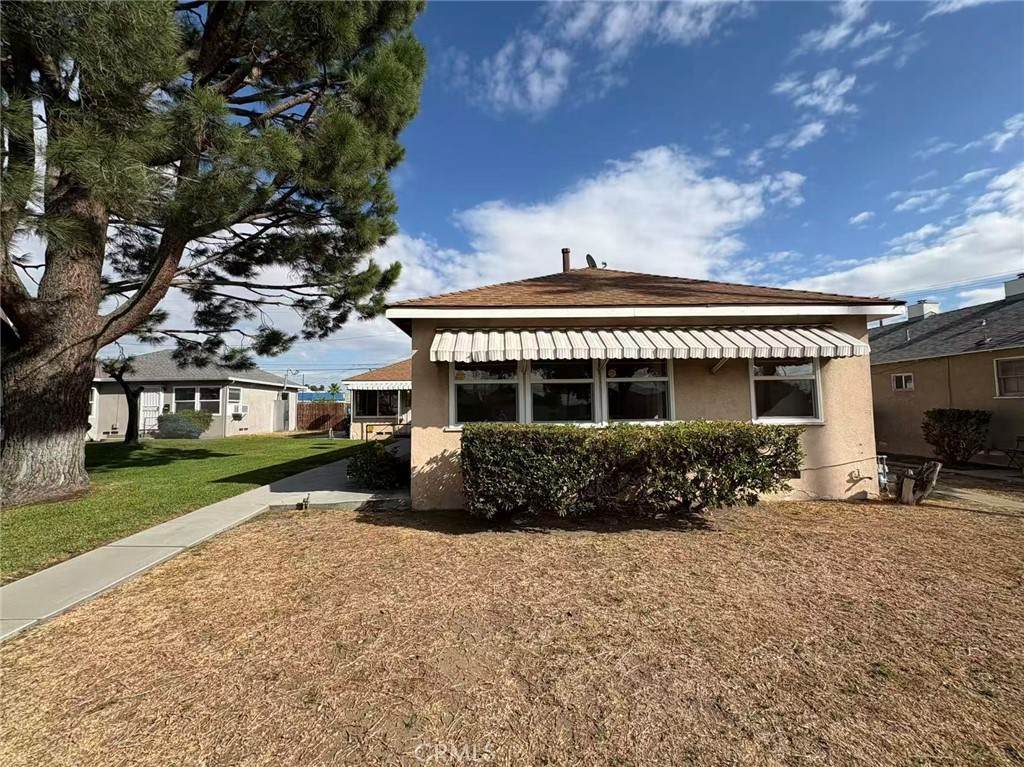 8573 Bennett Ave - Photo 1