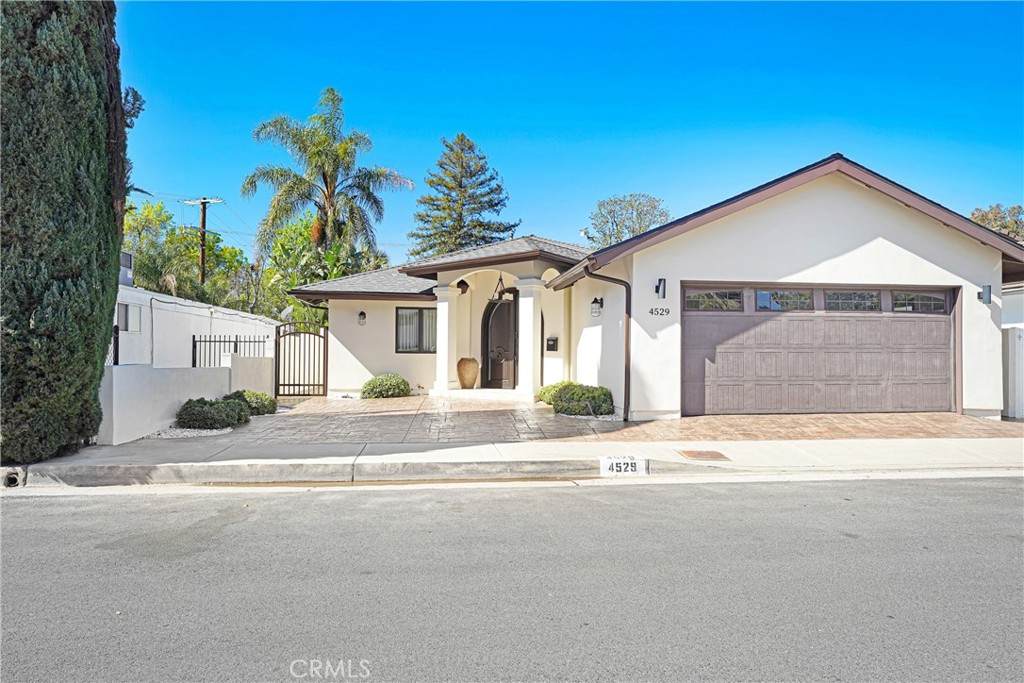 4529 Don Pio - Photo 1