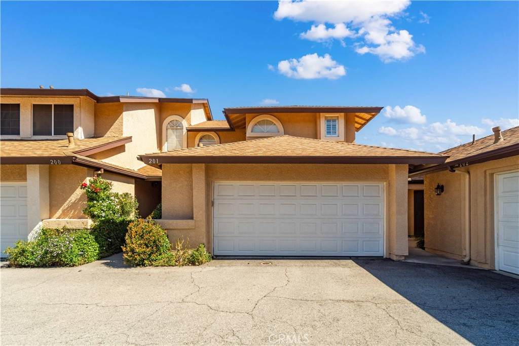 22914 Banyan Place - Photo 1