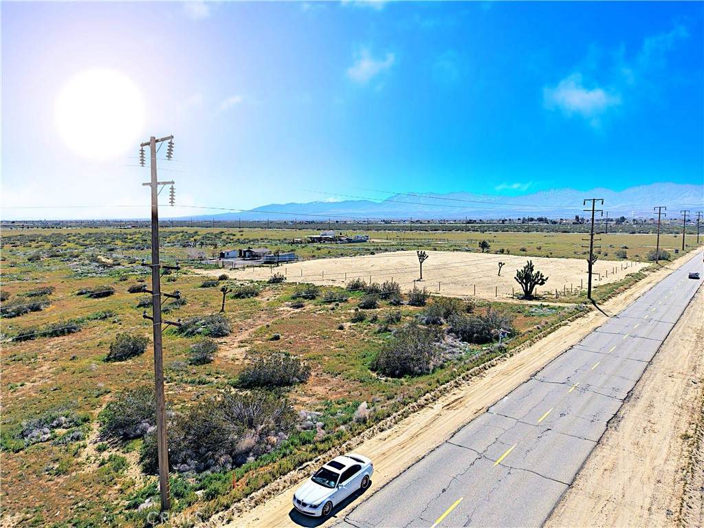 https://bt-photos.global.ssl.fastly.net/socal/orig_boomver_1_419040456-2.jpg