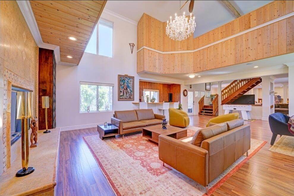 https://bt-photos.global.ssl.fastly.net/socal/orig_boomver_1_419095531-2.jpg