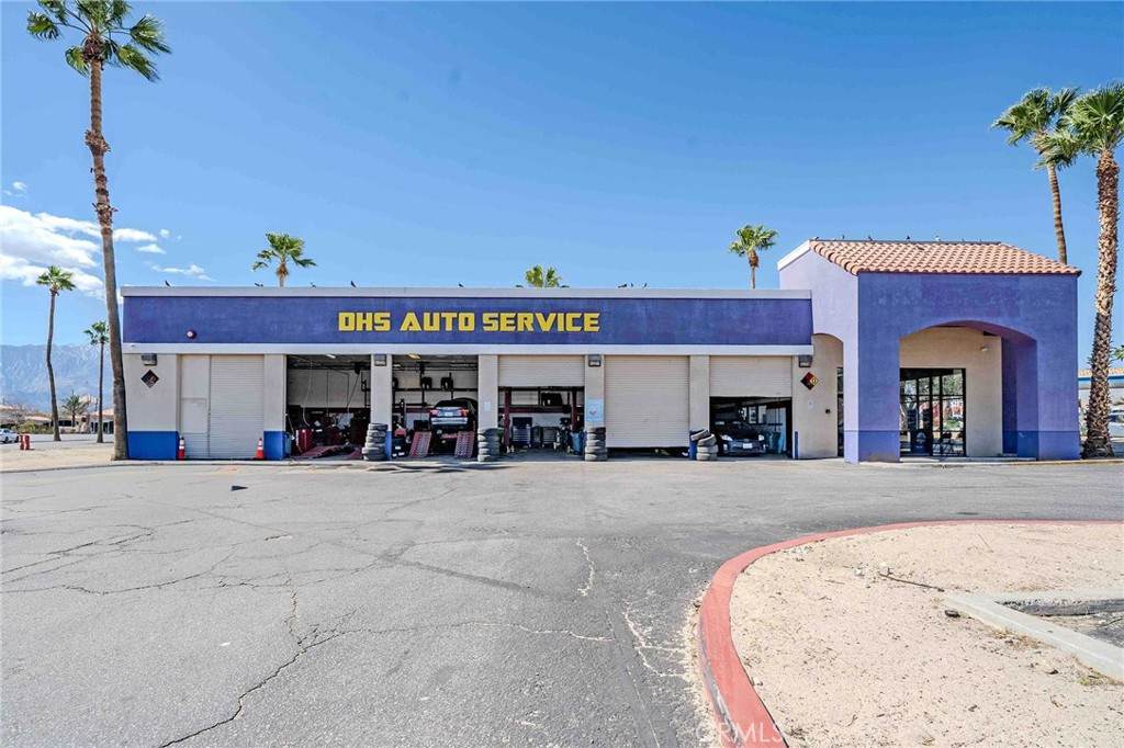 https://bt-photos.global.ssl.fastly.net/socal/orig_boomver_1_419185737-2.jpg