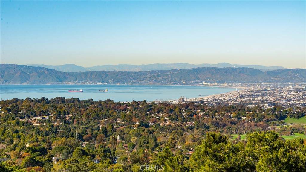https://bt-photos.global.ssl.fastly.net/socal/orig_boomver_1_419238961-2.jpg