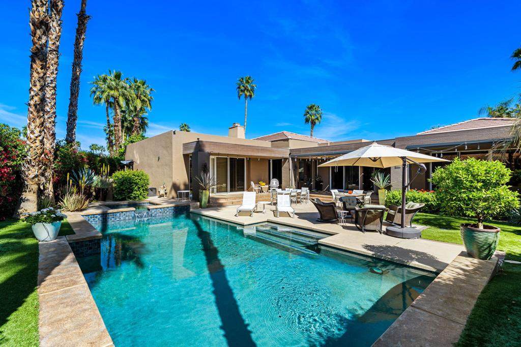 https://bt-photos.global.ssl.fastly.net/socal/orig_boomver_1_419387159-2.jpg