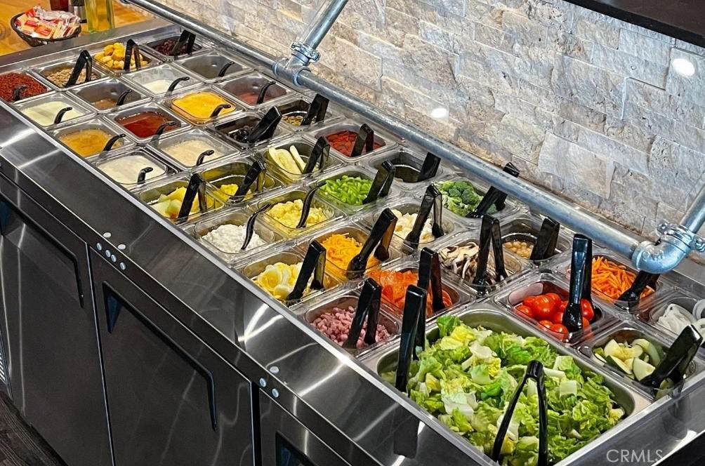  Address Not Published - Photo 1