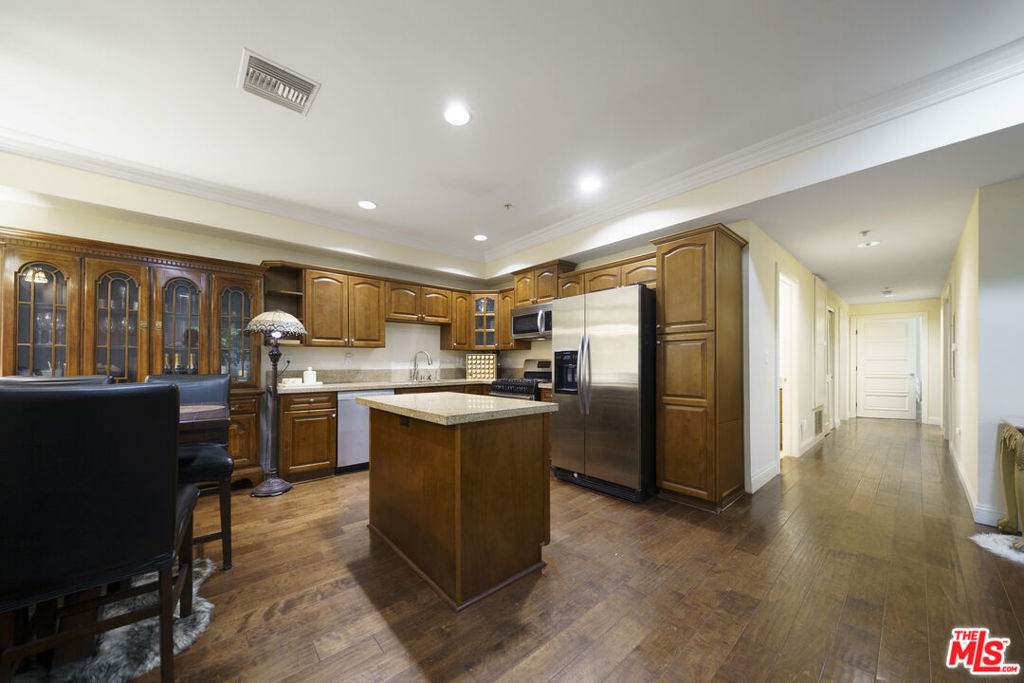 440 Occidental Boulevard - Photo 1