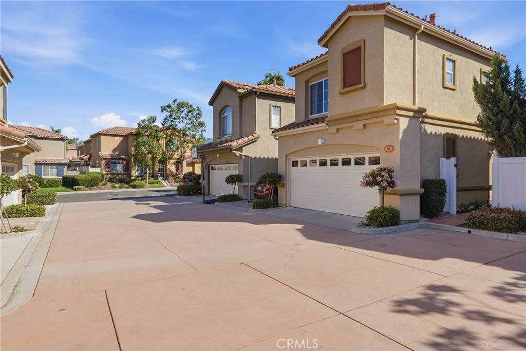 https://bt-photos.global.ssl.fastly.net/socal/orig_boomver_1_419685029-2.jpg