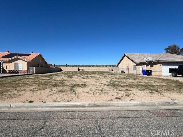 27912 Fairacres - Photo 1