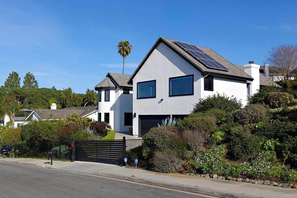 2739 Argonauta Street - Photo 1