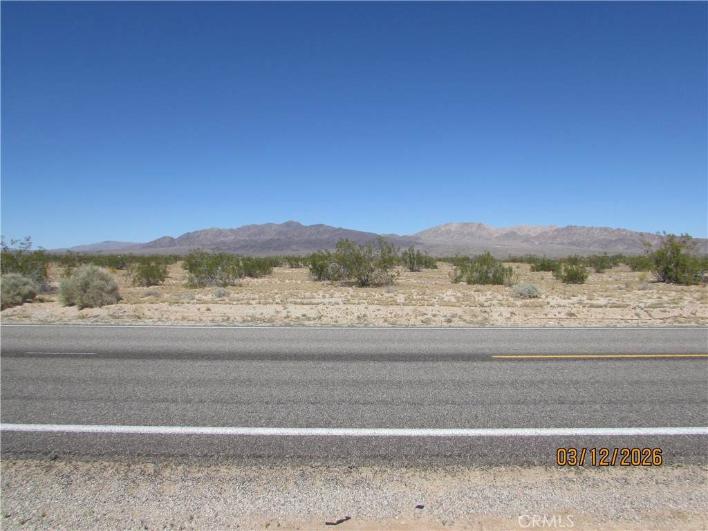 42 Amboy - Photo 1