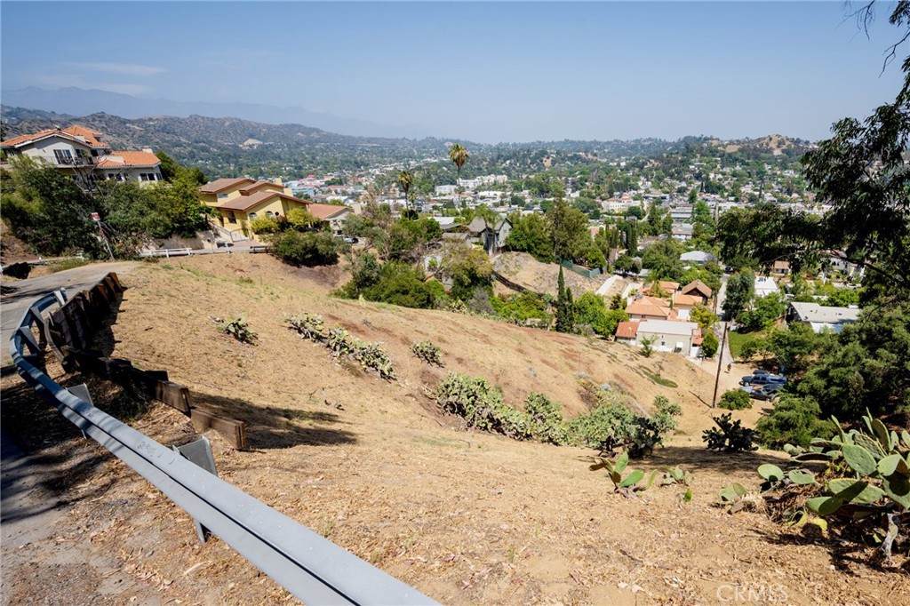 https://bt-photos.global.ssl.fastly.net/socal/orig_boomver_1_419782169-2.jpg