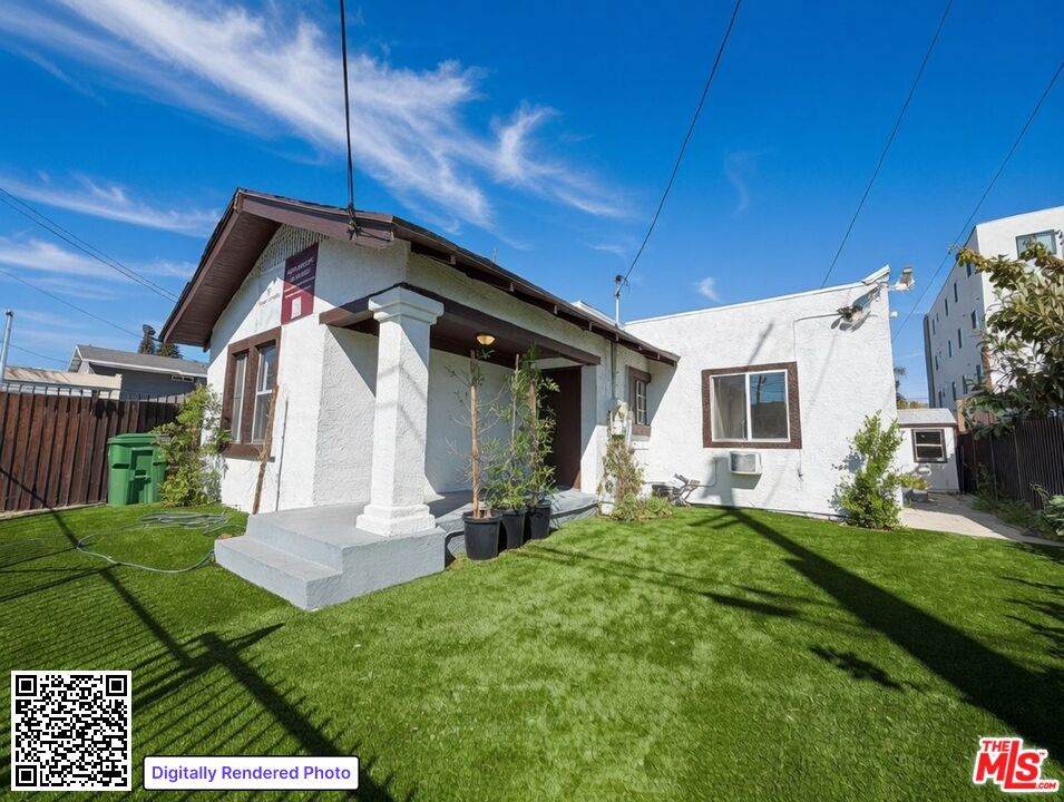1109 Exposition Boulevard - Photo 1