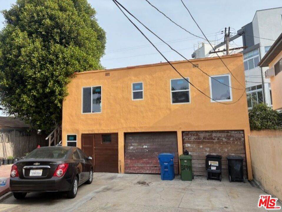 https://bt-photos.global.ssl.fastly.net/socal/orig_boomver_1_419942535-2.jpg