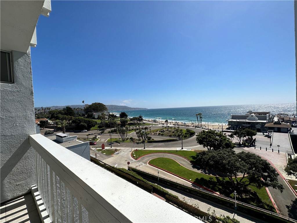 https://bt-photos.global.ssl.fastly.net/socal/orig_boomver_1_419948600-2.jpg