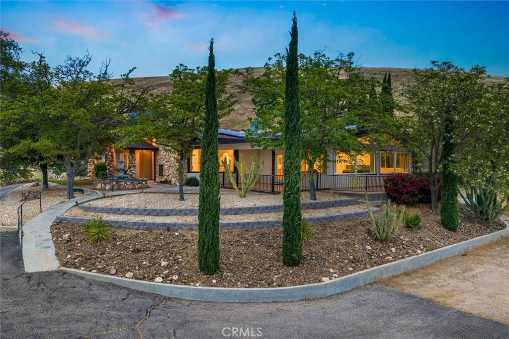 https://bt-photos.global.ssl.fastly.net/socal/orig_boomver_1_420052177-2.jpg